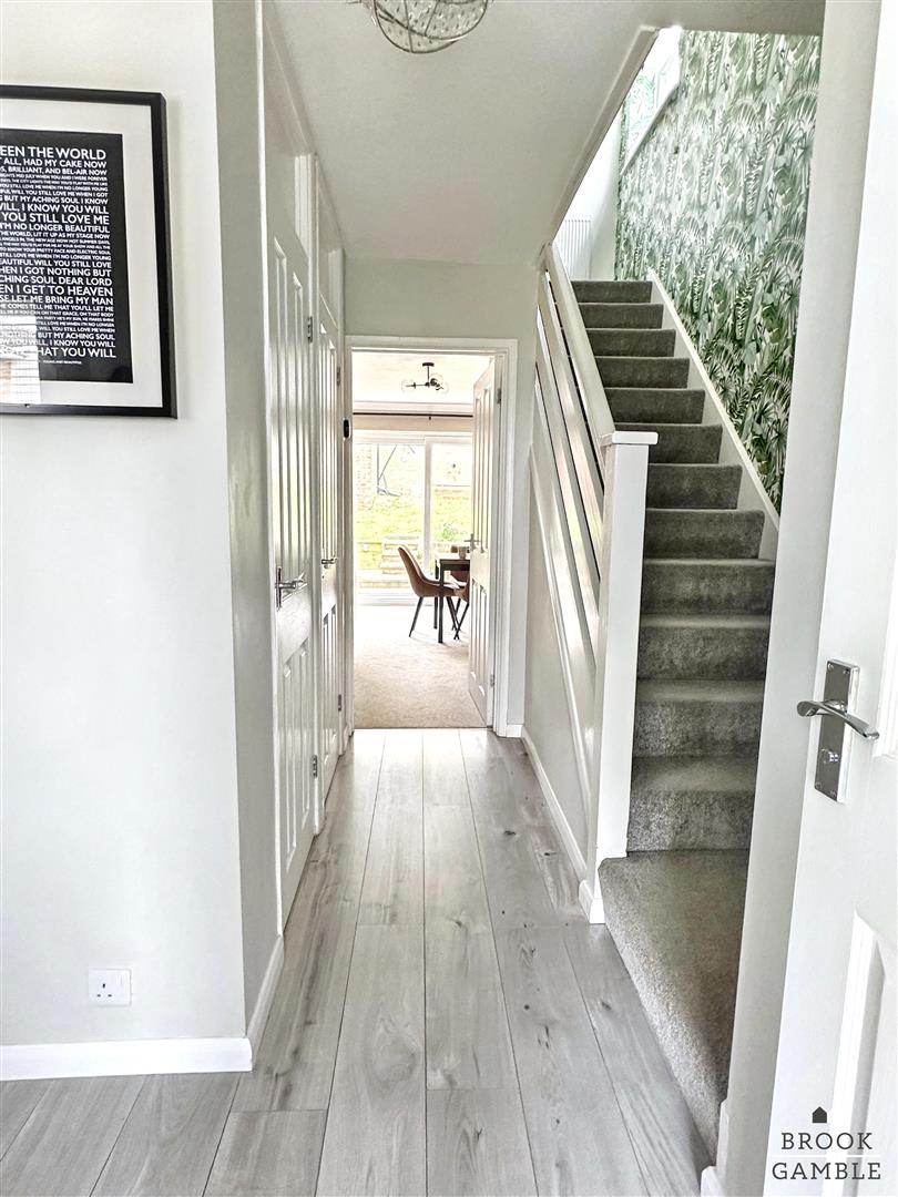 3 Bedroom House. Maywood Avenue in Eastbourne,  3
